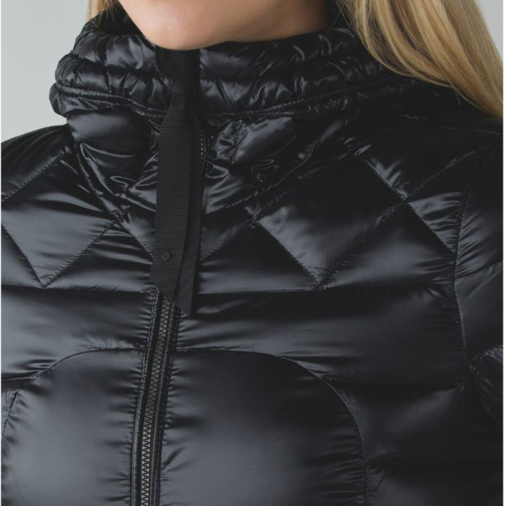 Lululemon Fluffin Awesome Jacket Black - Picture 3 of 16